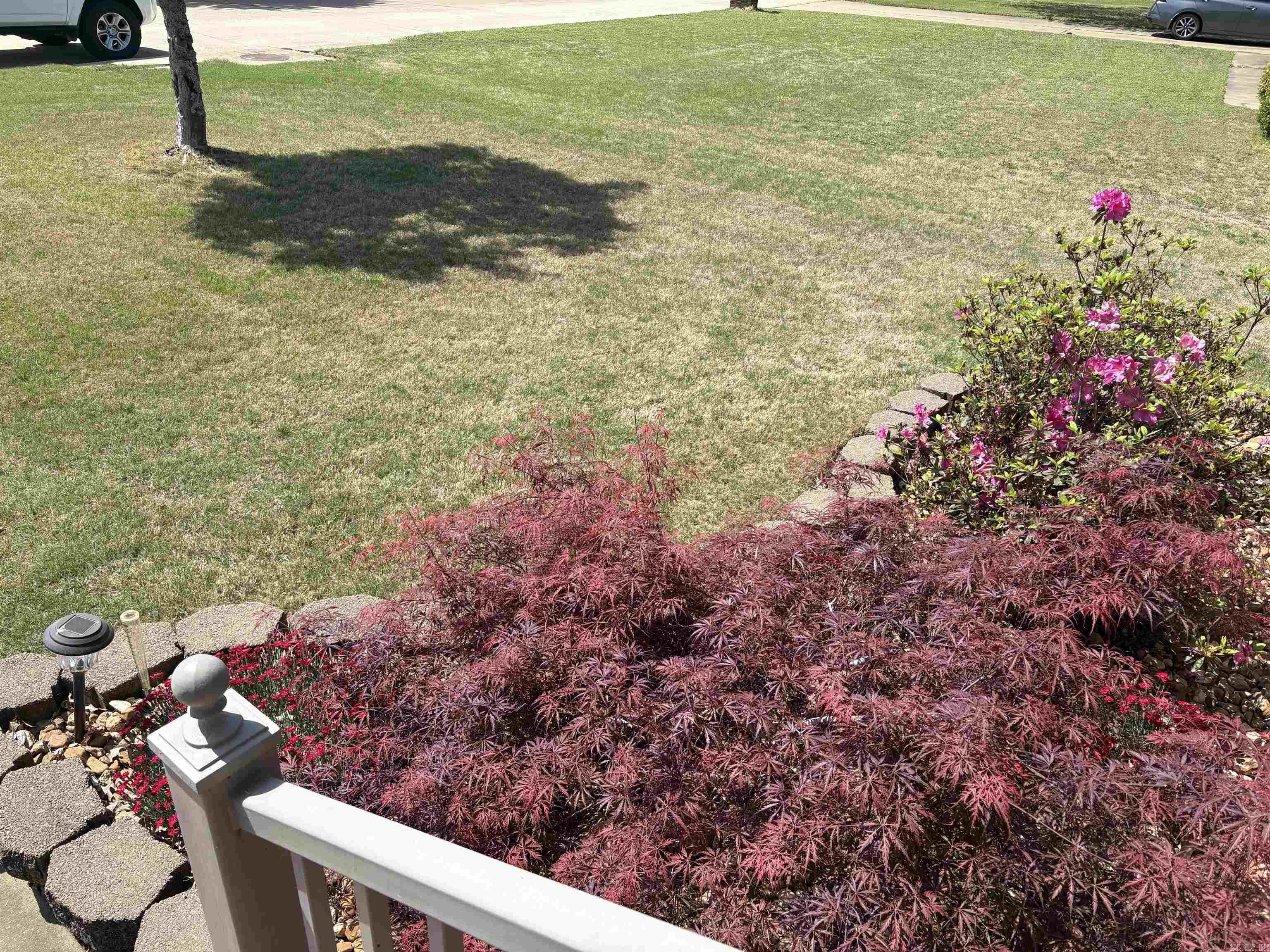 RIVER OAKS - Residential