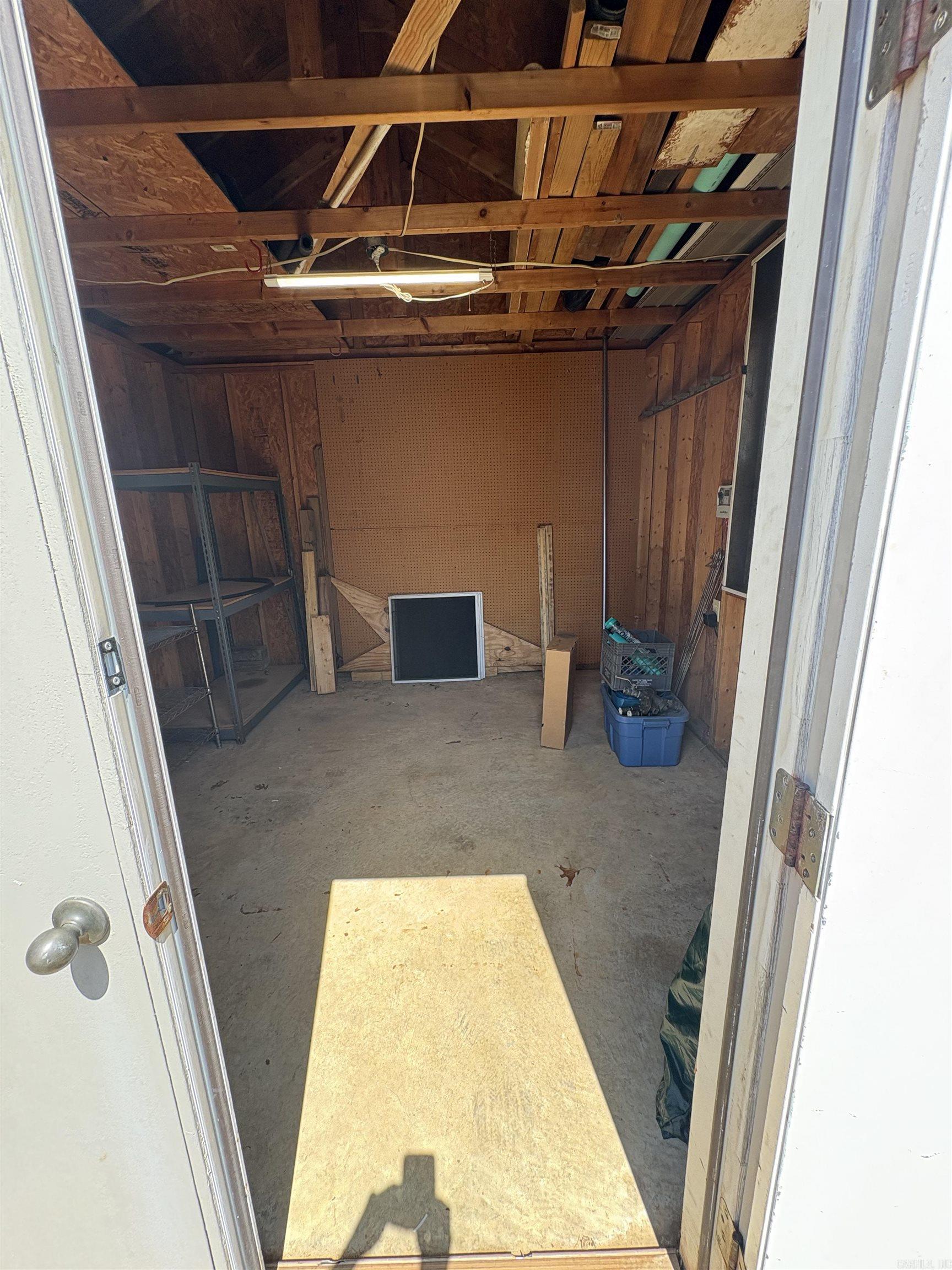 RIVER OAKS - Residential