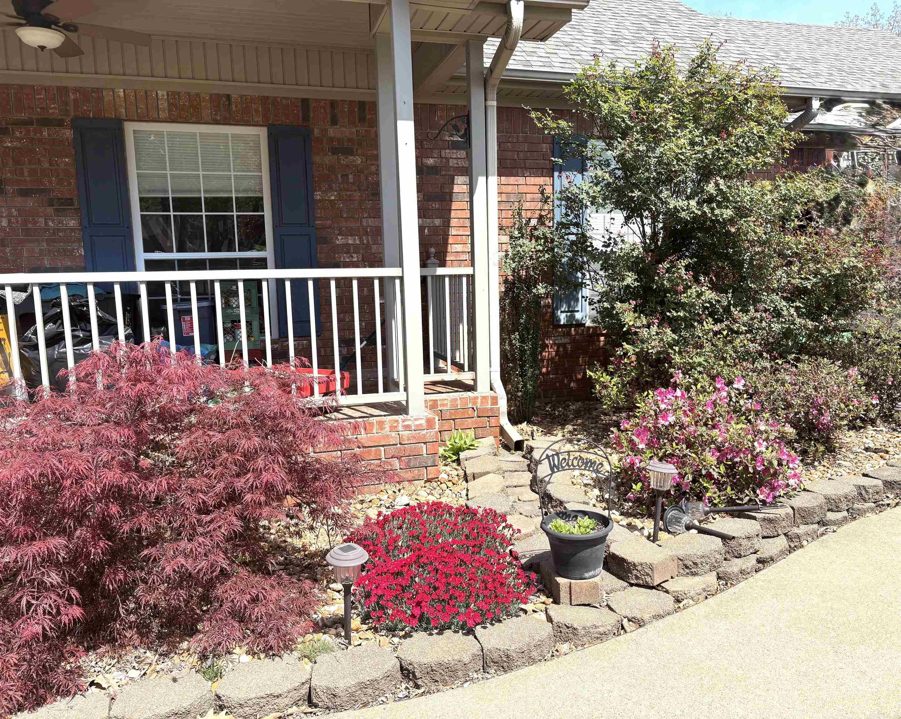 RIVER OAKS - Residential