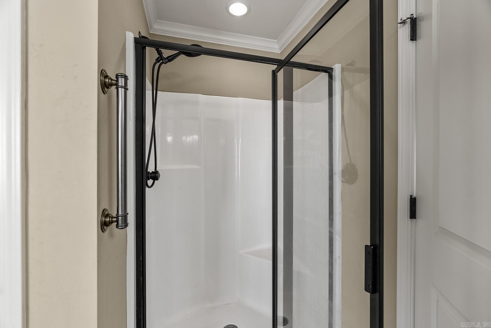 WATERS EDGE - Residential