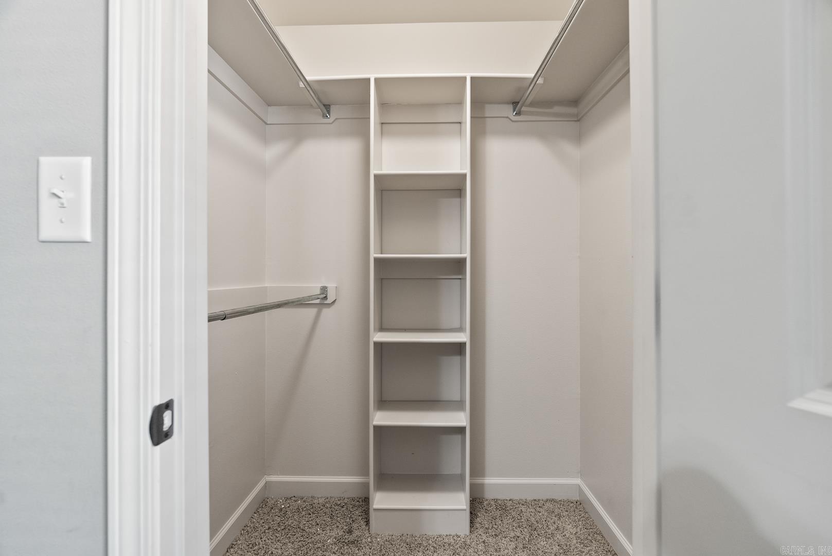 WATERS EDGE - Residential