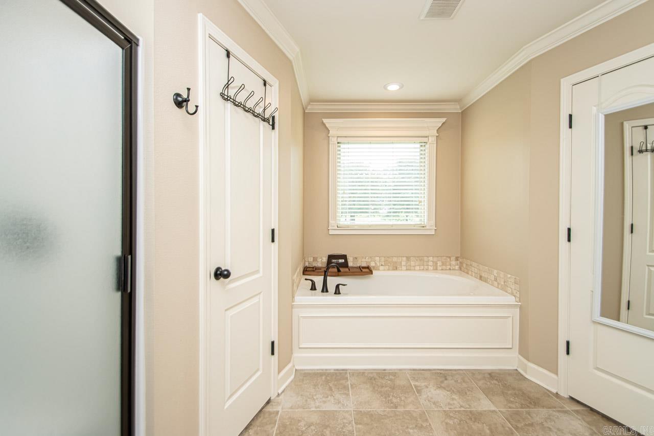 HICKORY NUT RIDGE - Residential