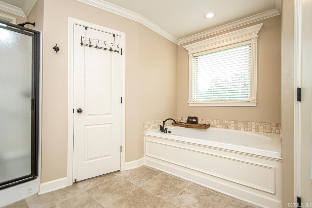 HICKORY NUT RIDGE - Residential