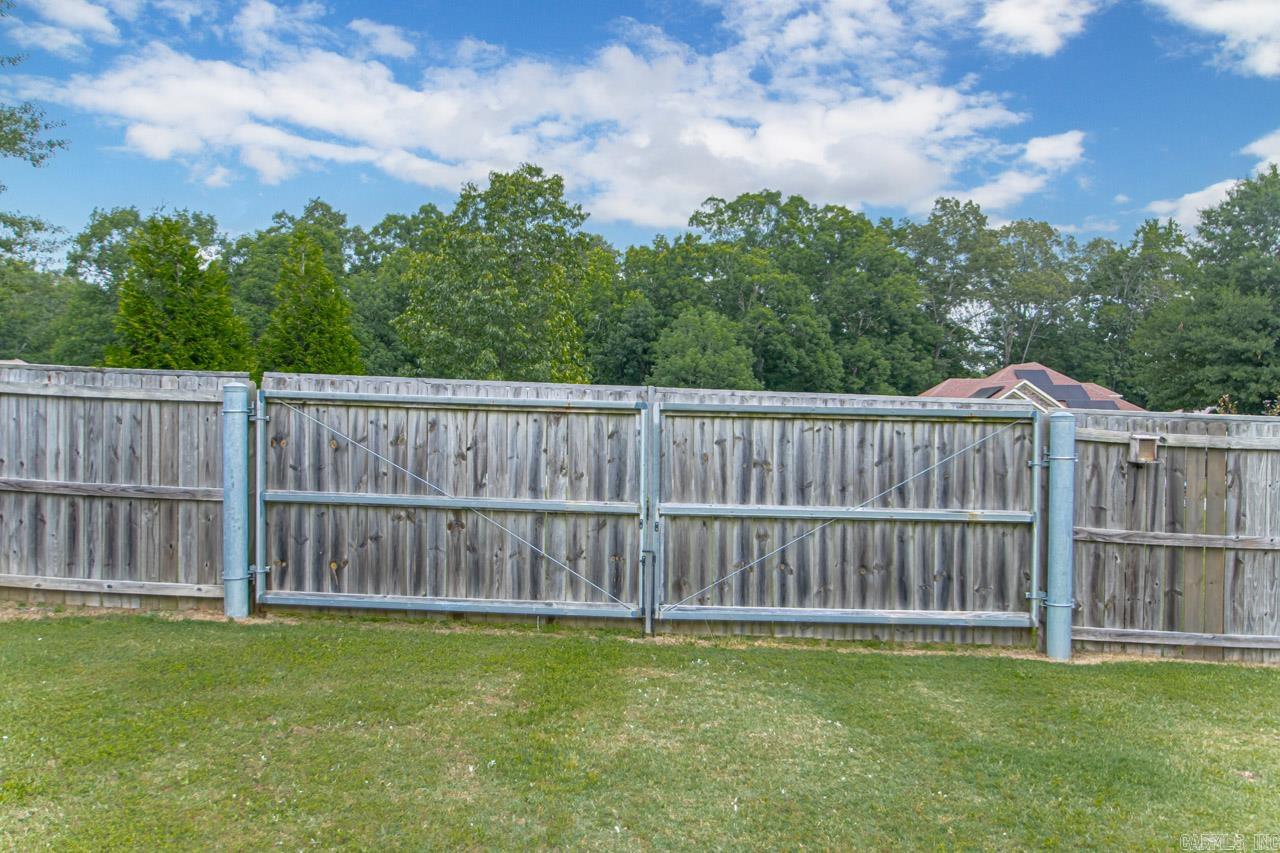 HICKORY NUT RIDGE - Residential