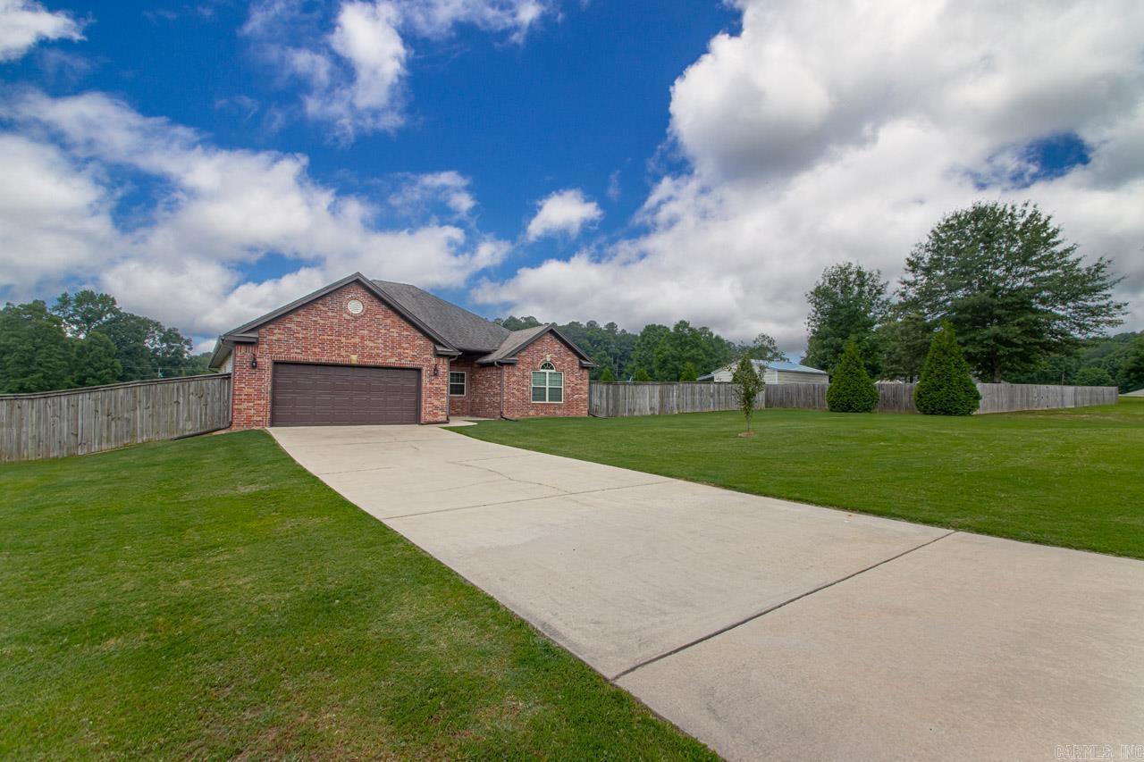 HICKORY NUT RIDGE - Residential