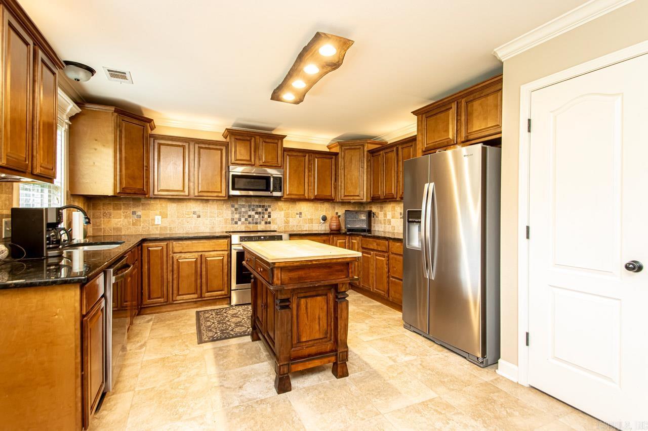 HICKORY NUT RIDGE - Residential