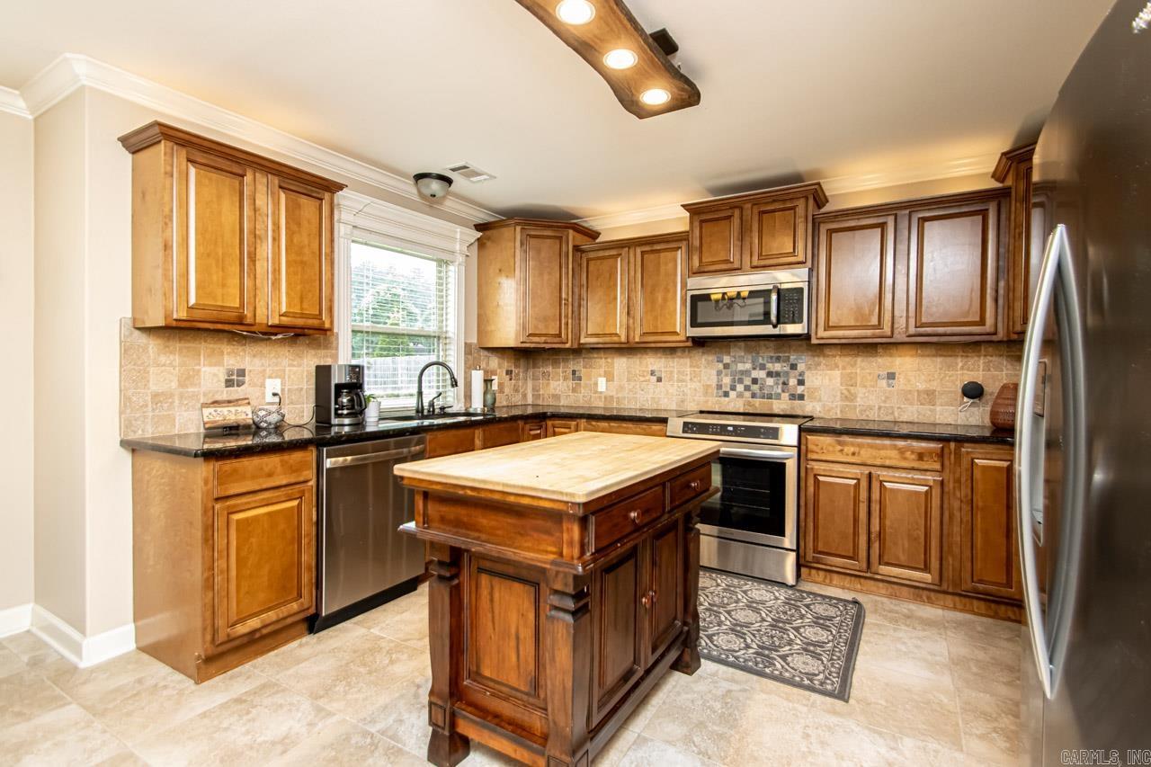 HICKORY NUT RIDGE - Residential