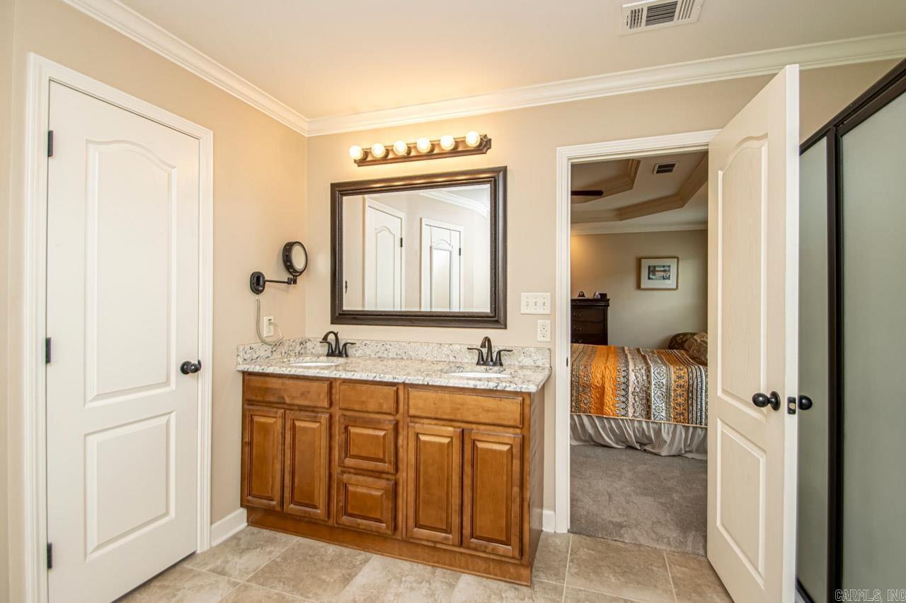 HICKORY NUT RIDGE - Residential