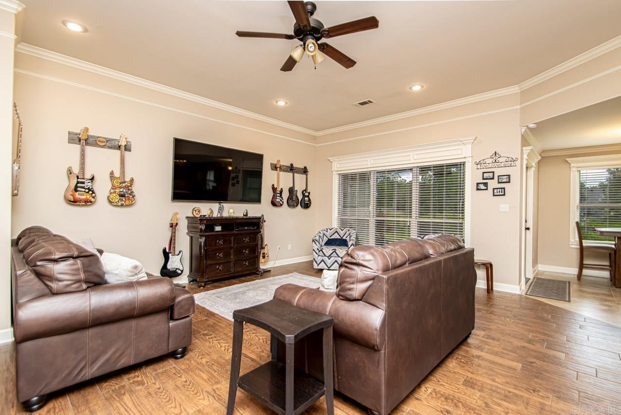 HICKORY NUT RIDGE - Residential