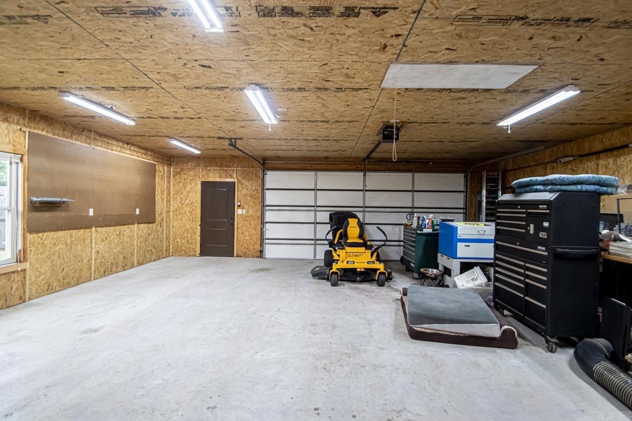 HICKORY NUT RIDGE - Residential