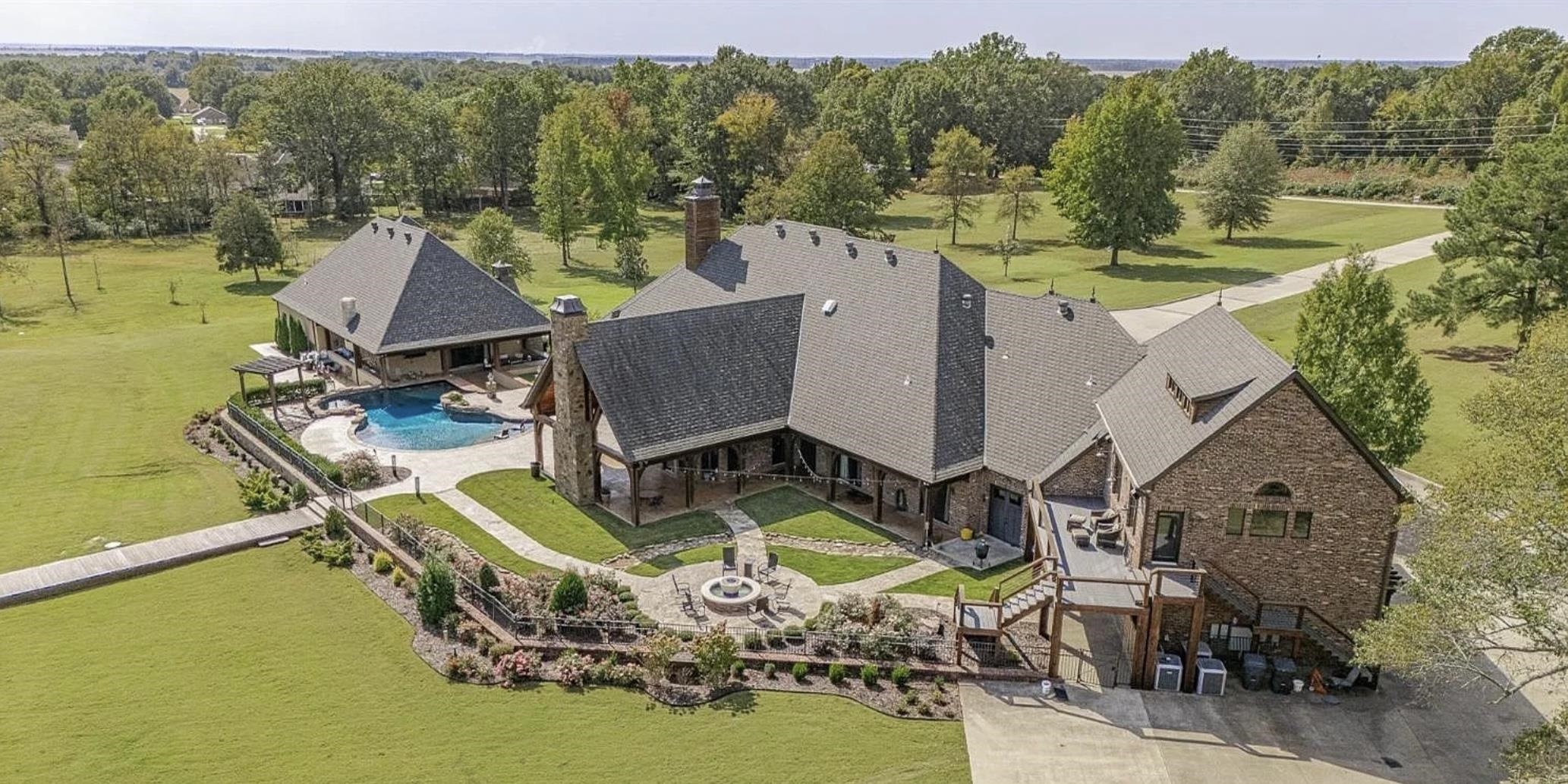 FRIENDLY HOPE ESTATES - Residential