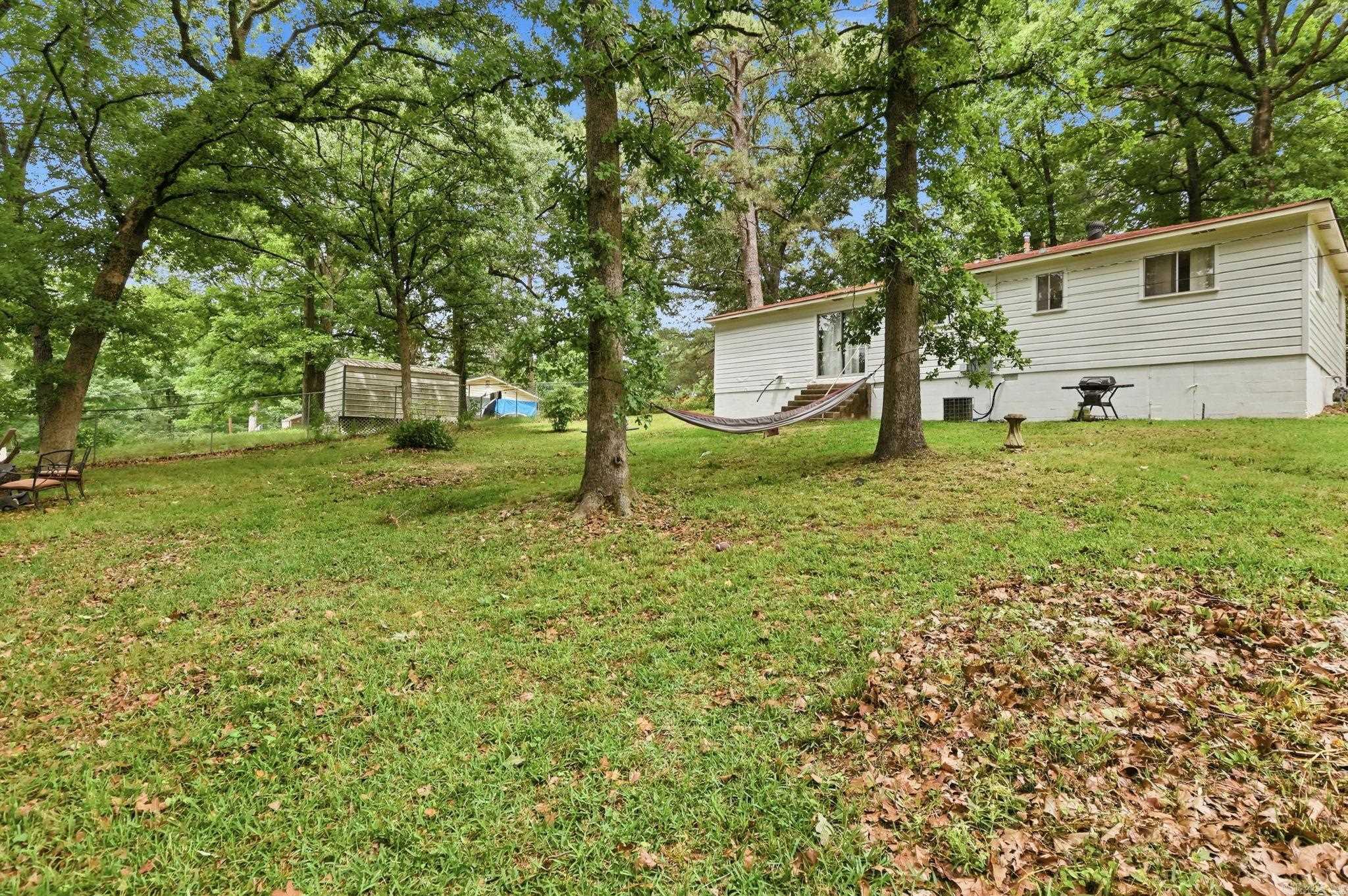 CIRCLE LAKE - Residential