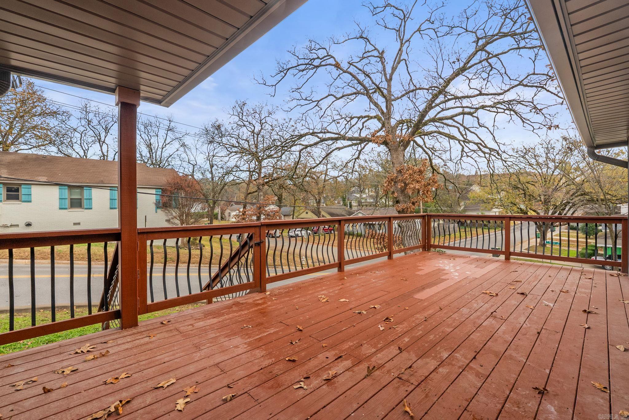 LINCOLN PARK - Residential