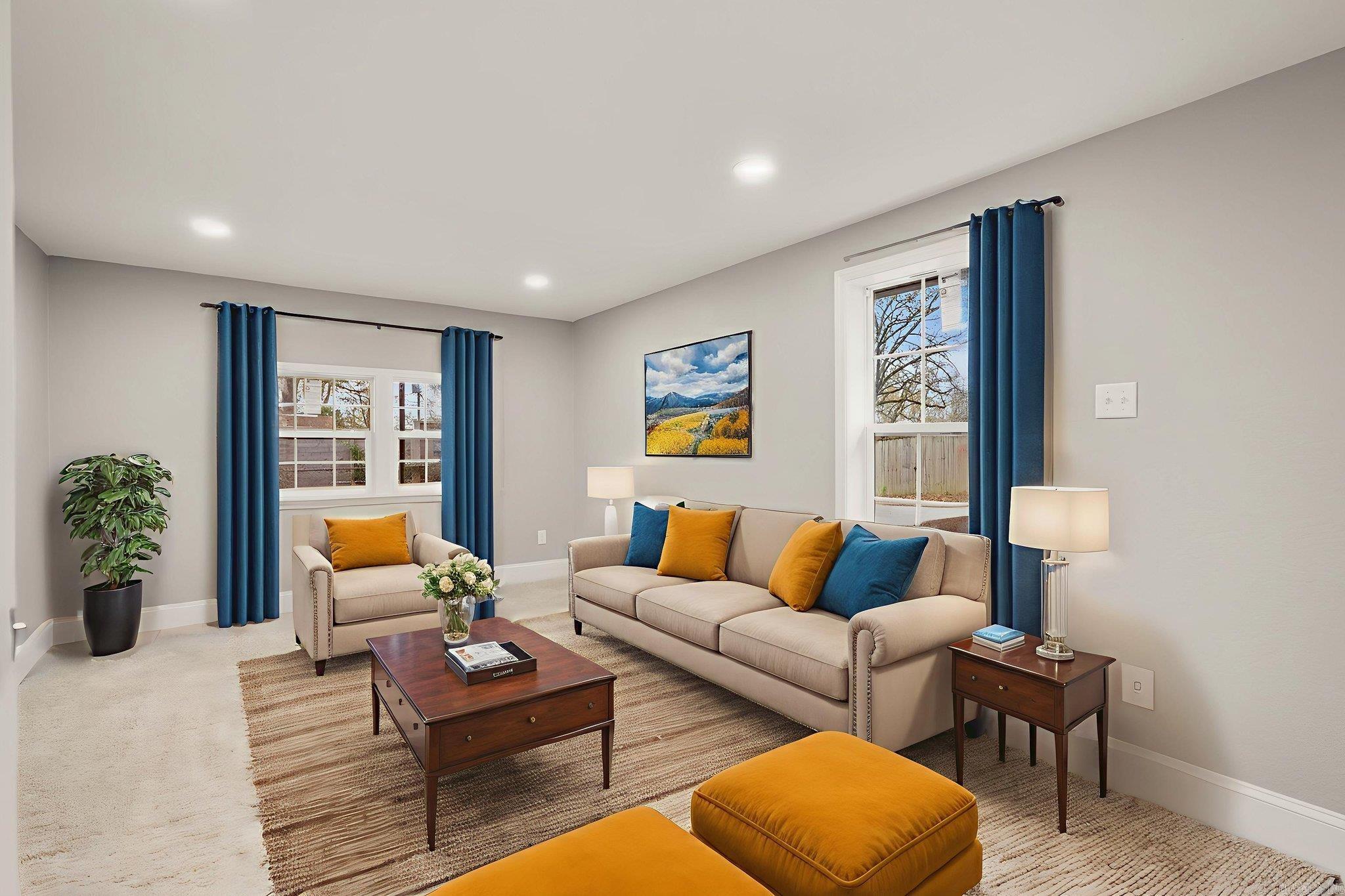 LINCOLN PARK - Residential