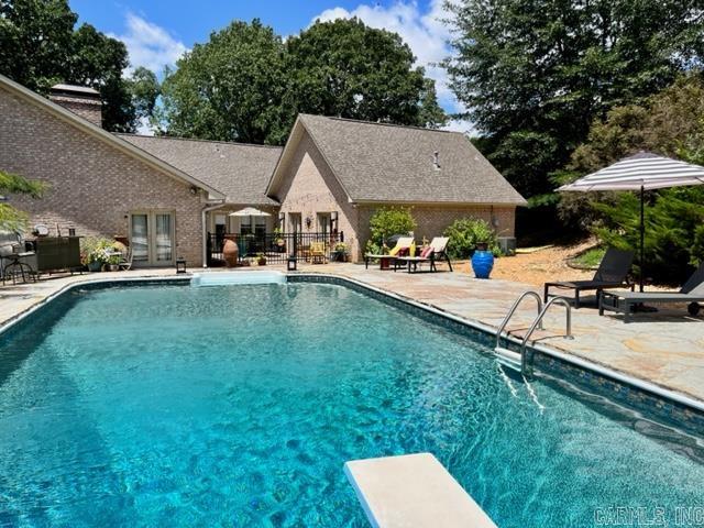 WELLINGTON POINTE - Residential