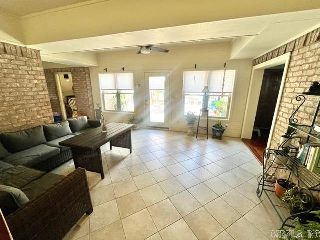 WELLINGTON POINTE - Residential