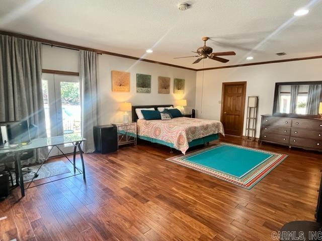 WELLINGTON POINTE - Residential