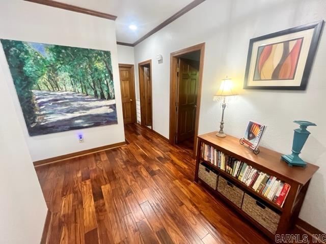 WELLINGTON POINTE - Residential