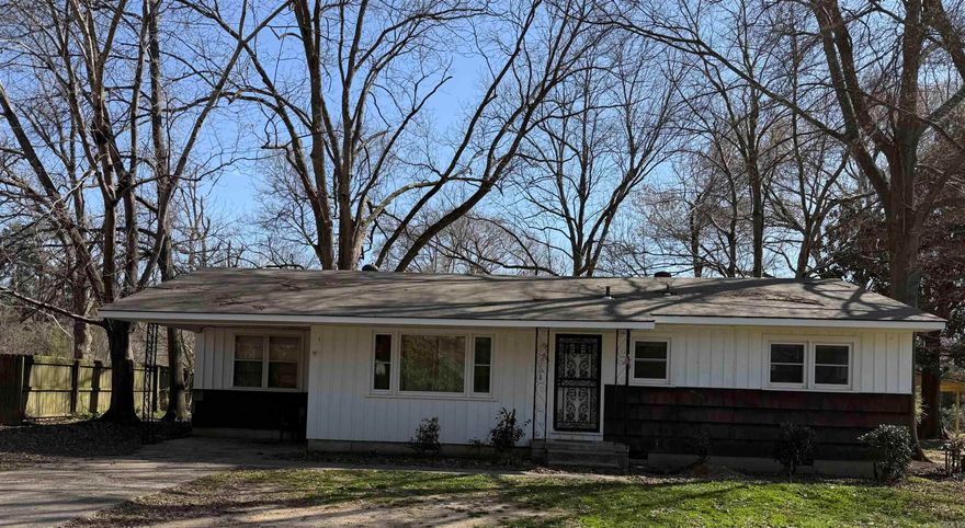 This newly listed home sits on a shaded lot in a mature neighborhood and shines with recent upgrades. Major improvements include:  2021: New roof  2023: New circuit breaker panel (Weatherford Electric) and new HVAC system (Baskins)  2025: Full interior refresh featuring new kitchen cabinets, sink, faucet, cook stove, and a fully updated bathroom with new vanity, sink, faucet, toilet, and mirror  Fresh paint throughout, new ceiling fans, and a new mailbox add the finishing touches to this move-in-ready home.