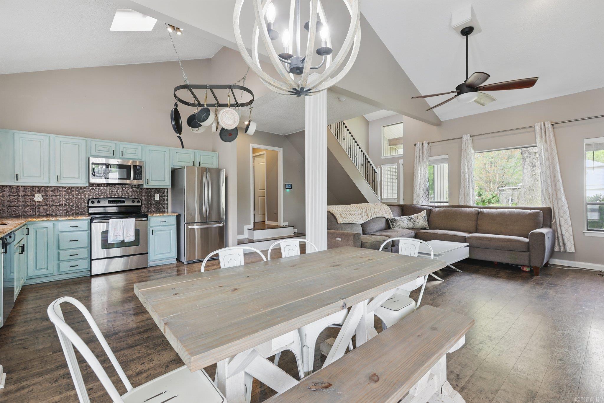 PARKWAY PLACE - Residential