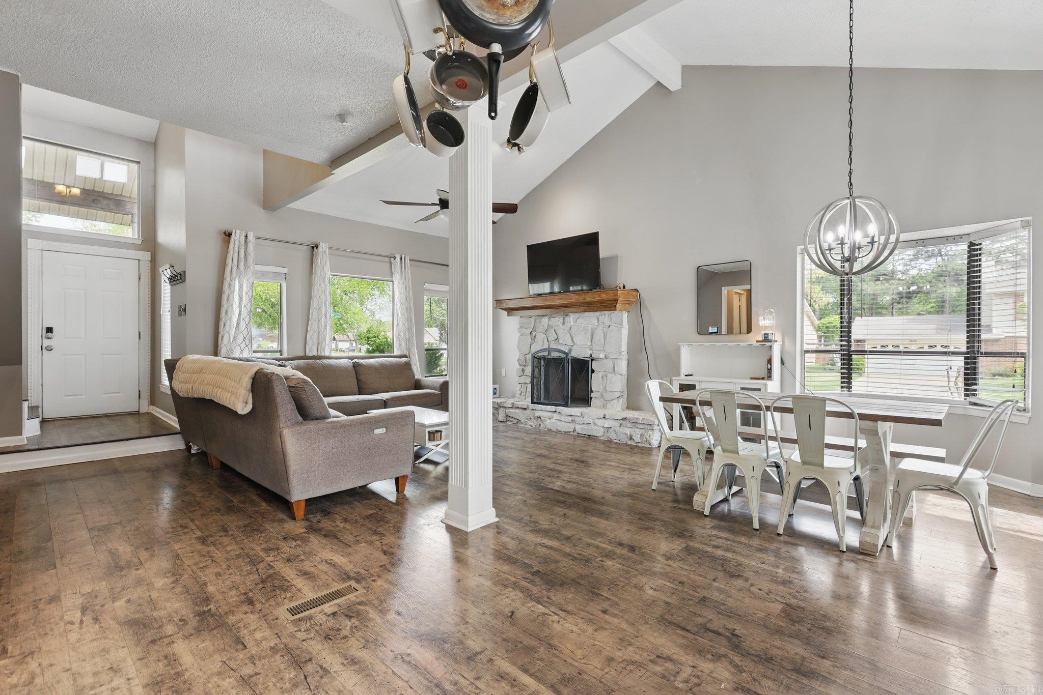 PARKWAY PLACE - Residential