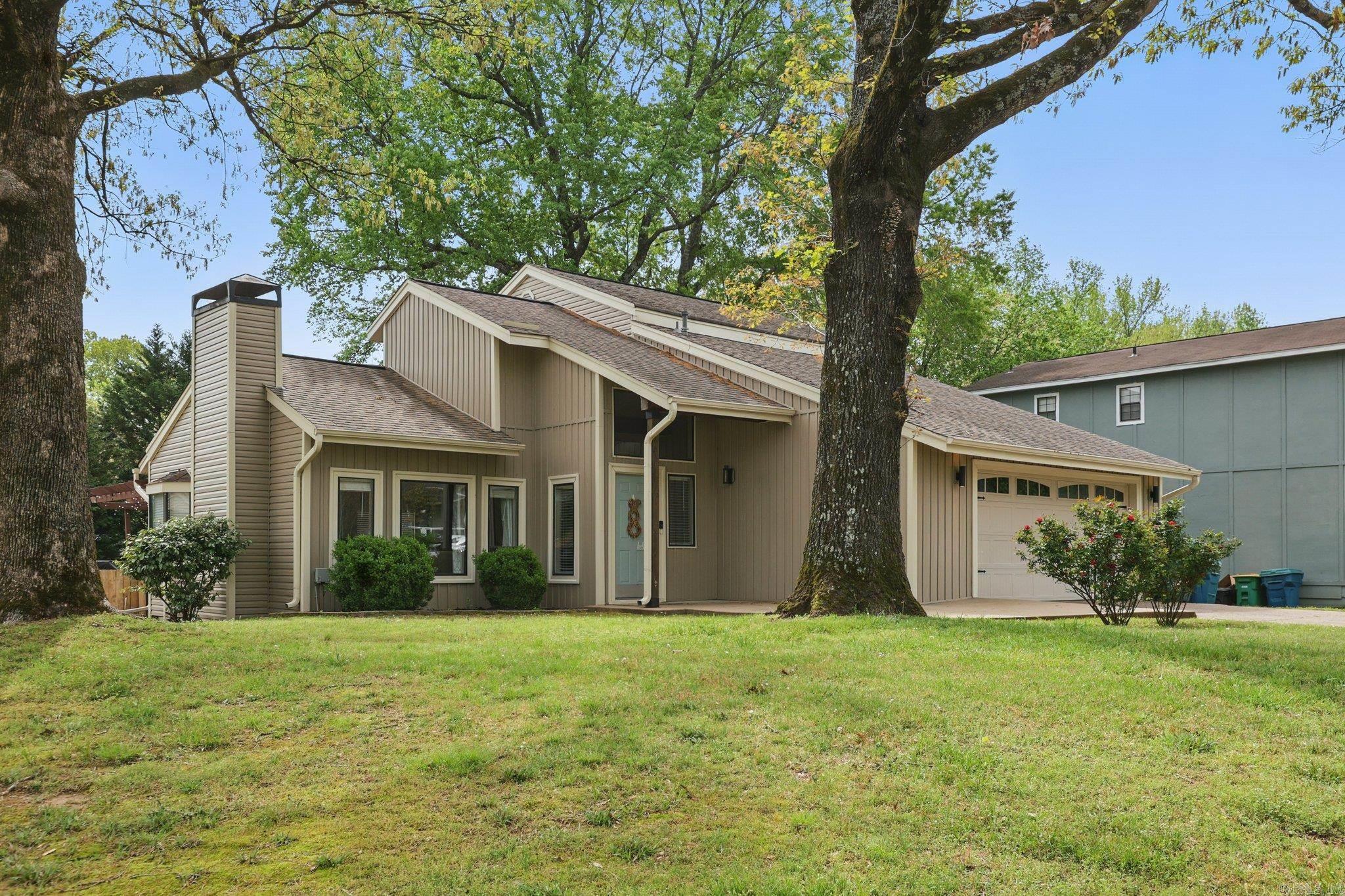 PARKWAY PLACE - Residential