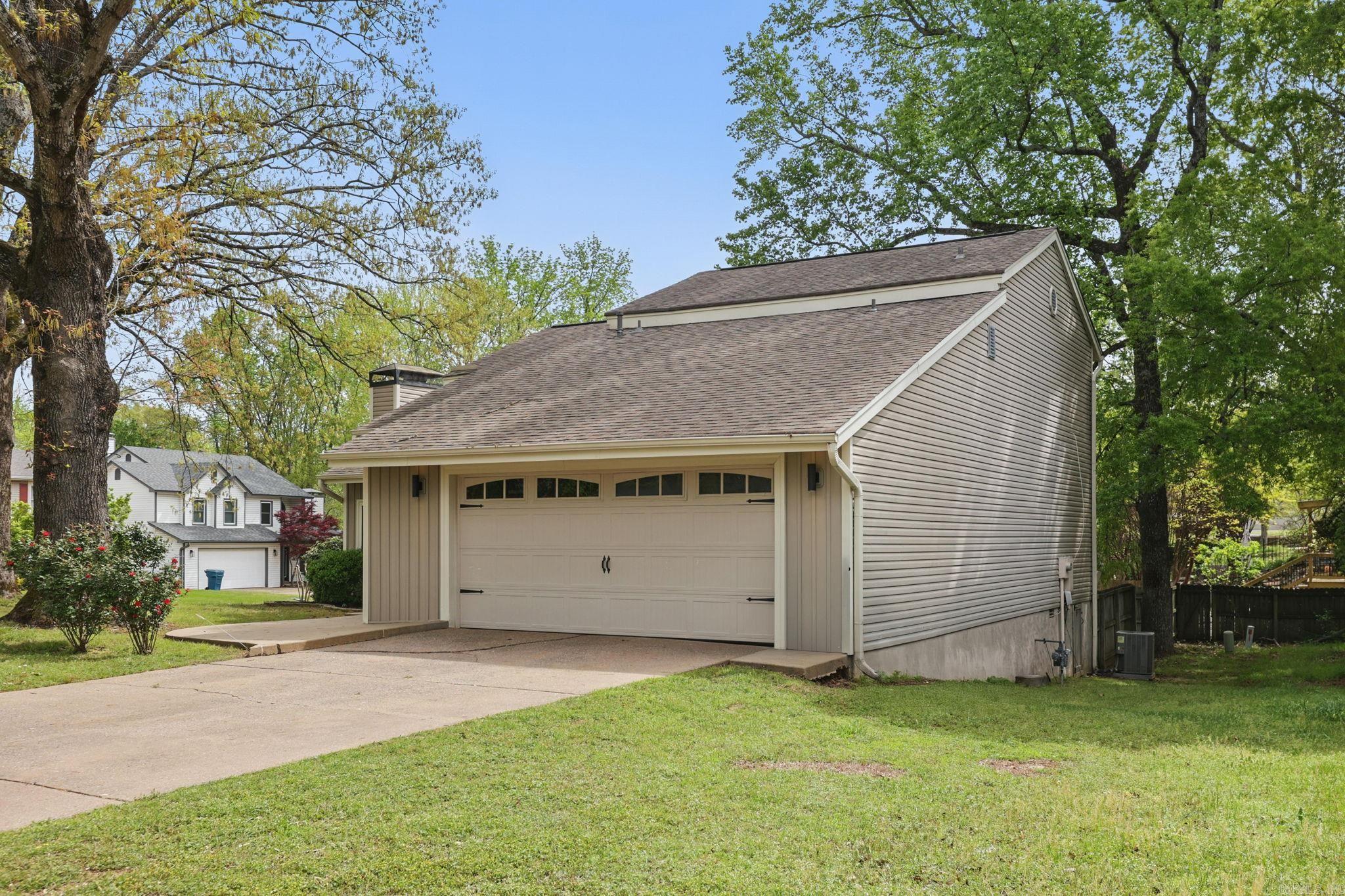 PARKWAY PLACE - Residential