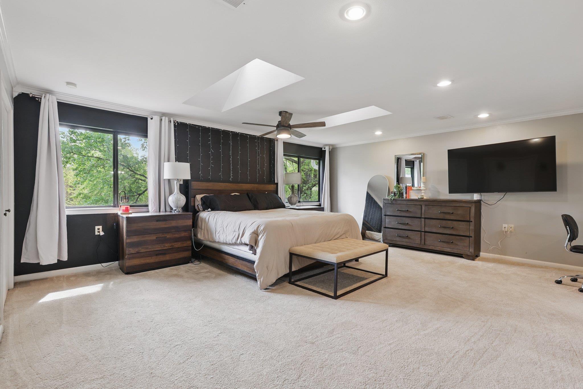 PARKWAY PLACE - Residential