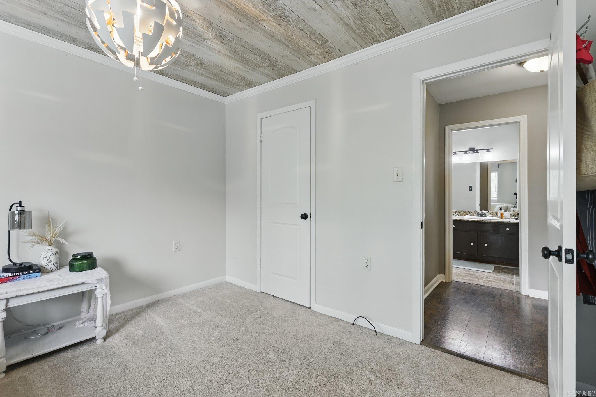 PARKWAY PLACE - Residential