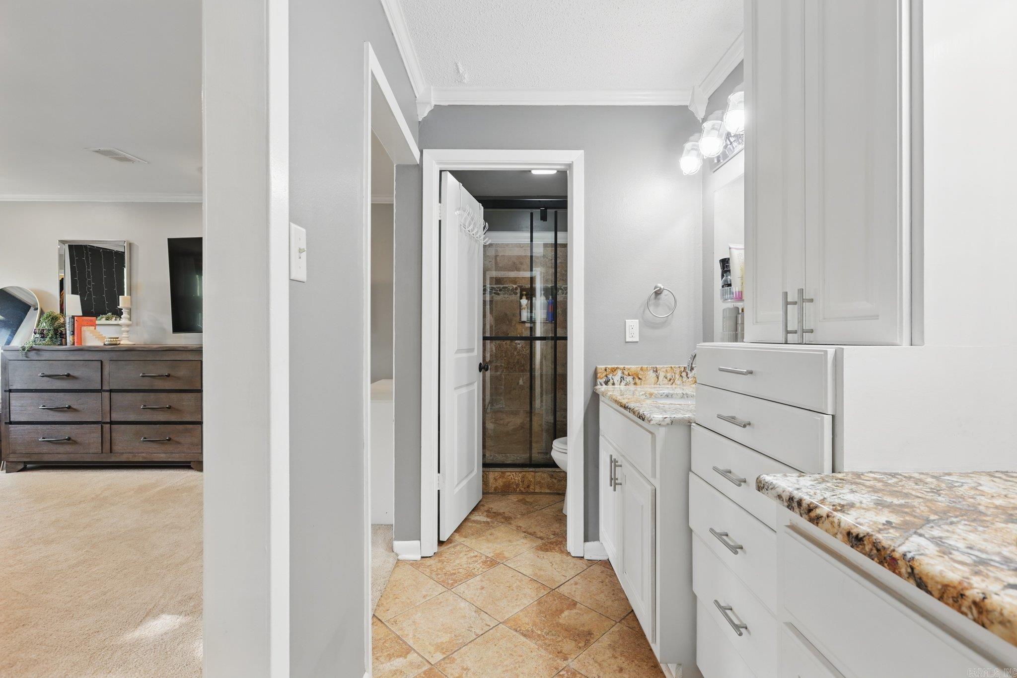 PARKWAY PLACE - Residential