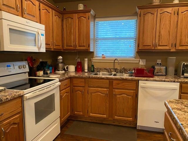 COCANOUGHERS CORNER - Residential