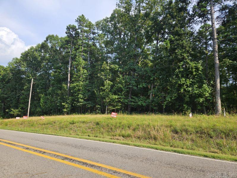 35+/- Acres with access to Hwy. 154/Petit Jean Mtn. Road just past Mather Lodge. Nicely wooded, wildlife galore, excellent building sites, a PERFECT OASIS on top of Petit Jean Mountain with access to hiking/biking/kayaking/canoeing - even an airport minutes away! ALL 69.98 Acres for $649,000.
