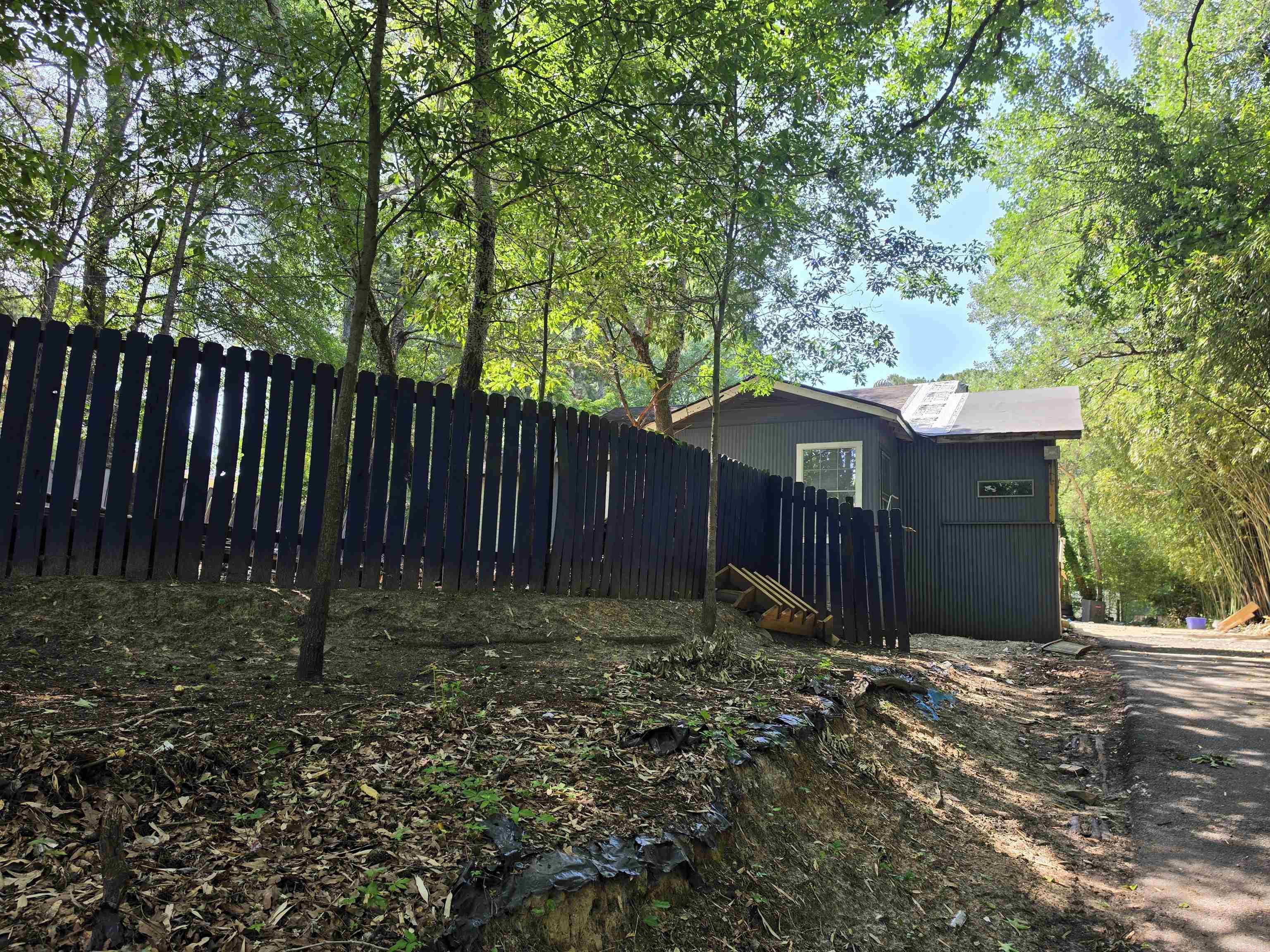 EL PINES - Residential