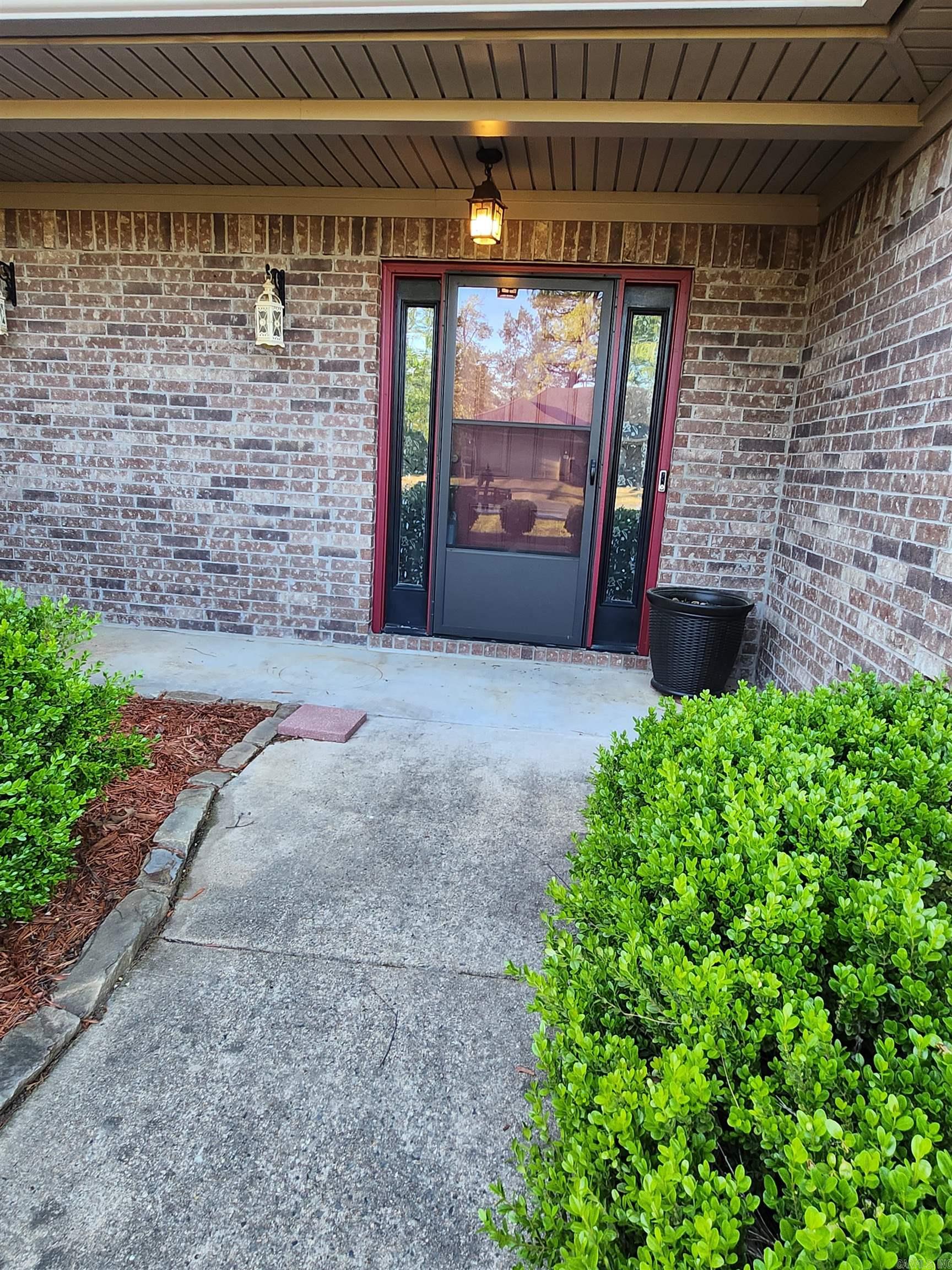 HIDDEN MEADOWS - Residential