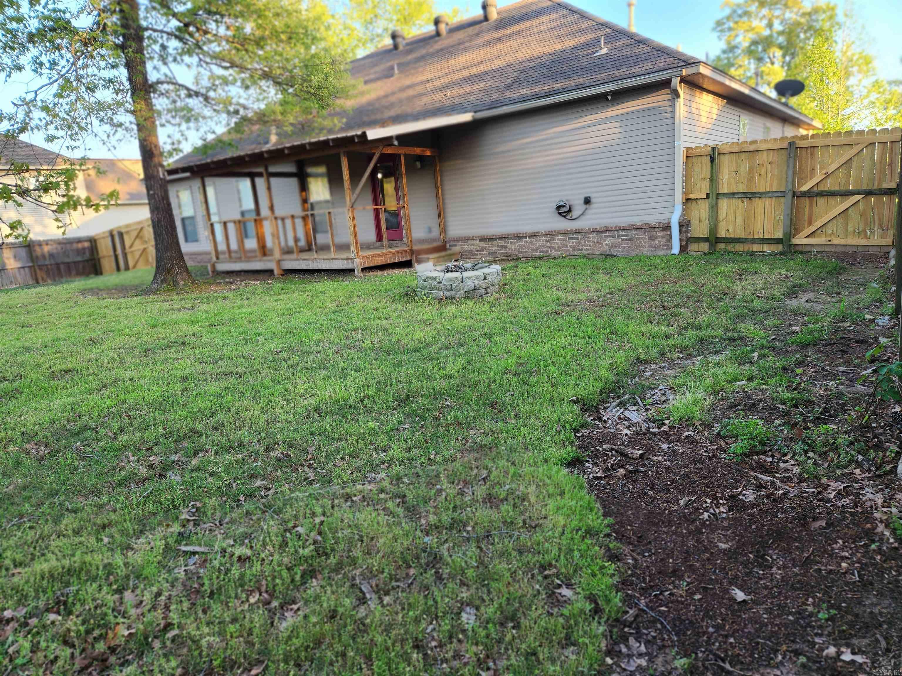 HIDDEN MEADOWS - Residential