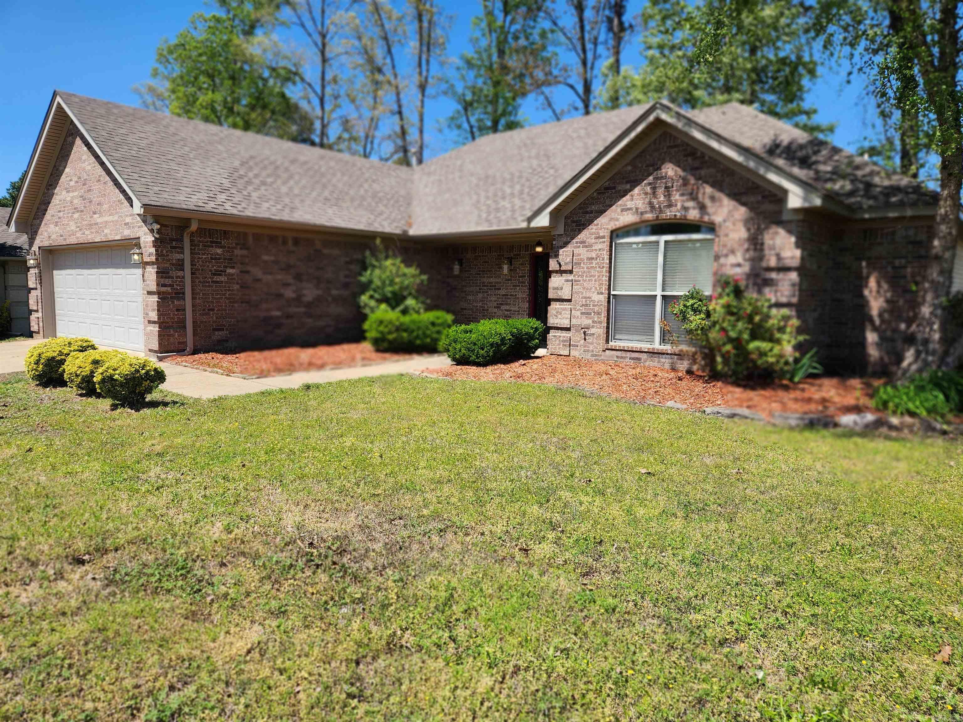 HIDDEN MEADOWS - Residential