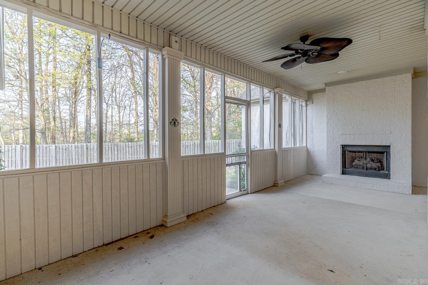 LAKE CREST ESTATES - Residential