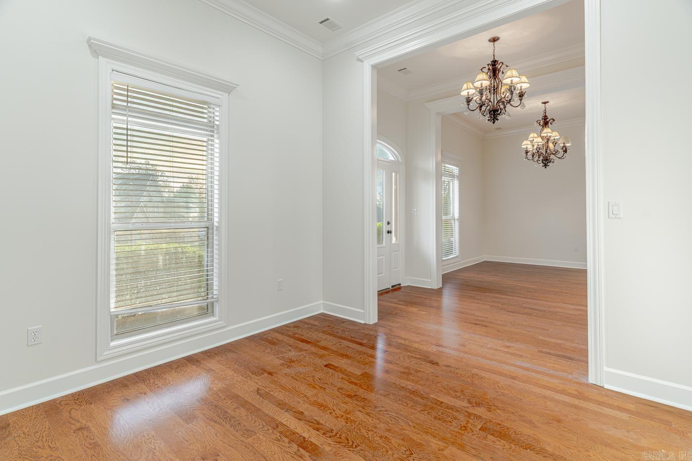 LAKE CREST ESTATES - Residential