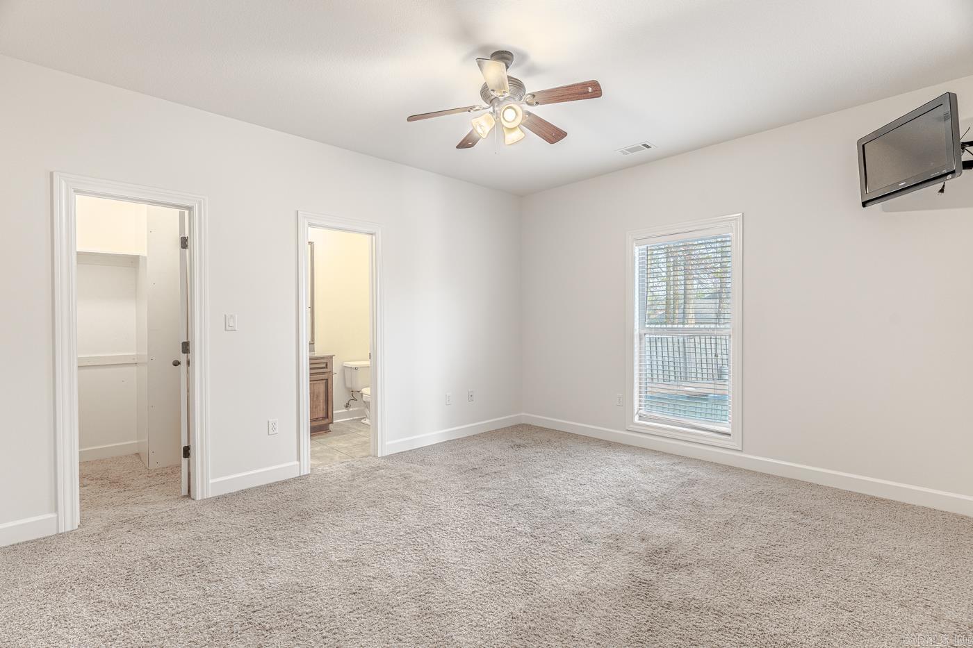 LAKE CREST ESTATES - Residential