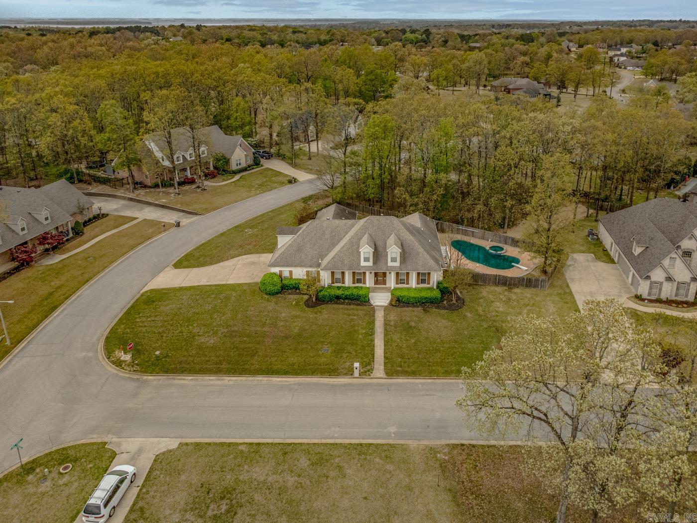 LAKE CREST ESTATES - Residential