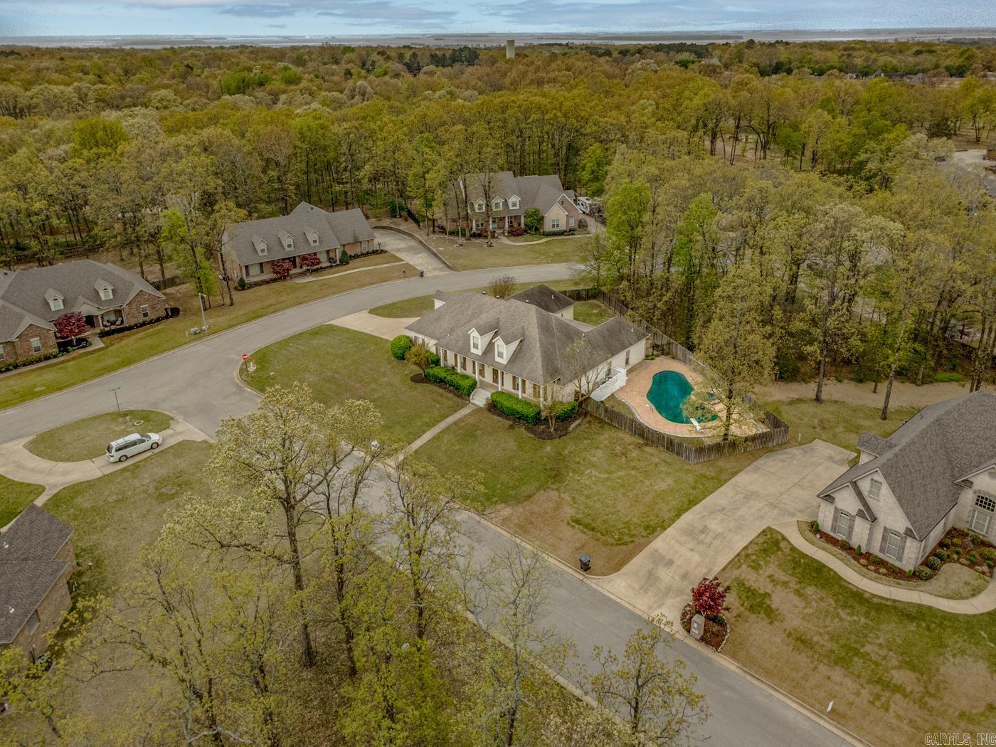 LAKE CREST ESTATES - Residential