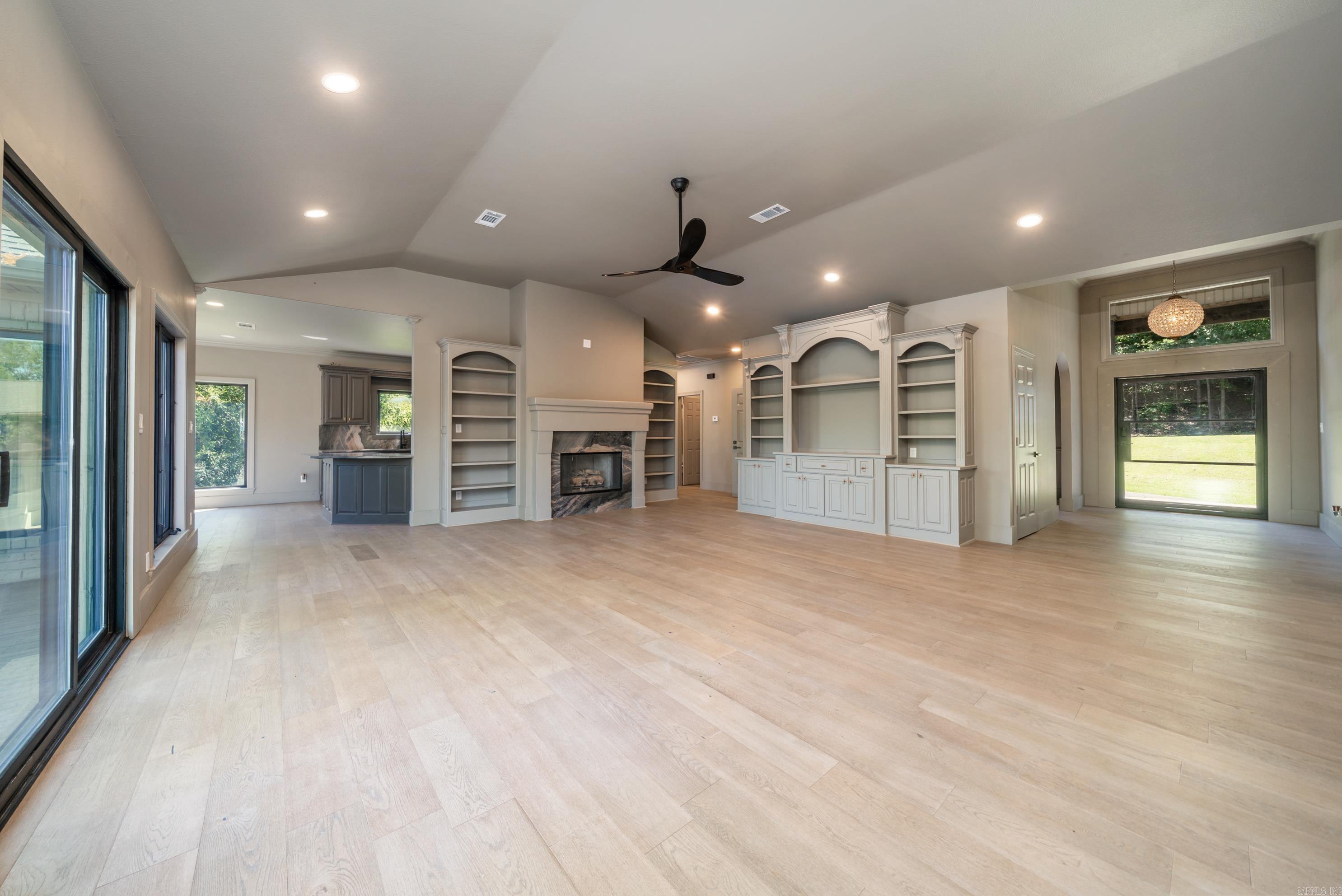 Lake Forest Shores Phase II - Residential