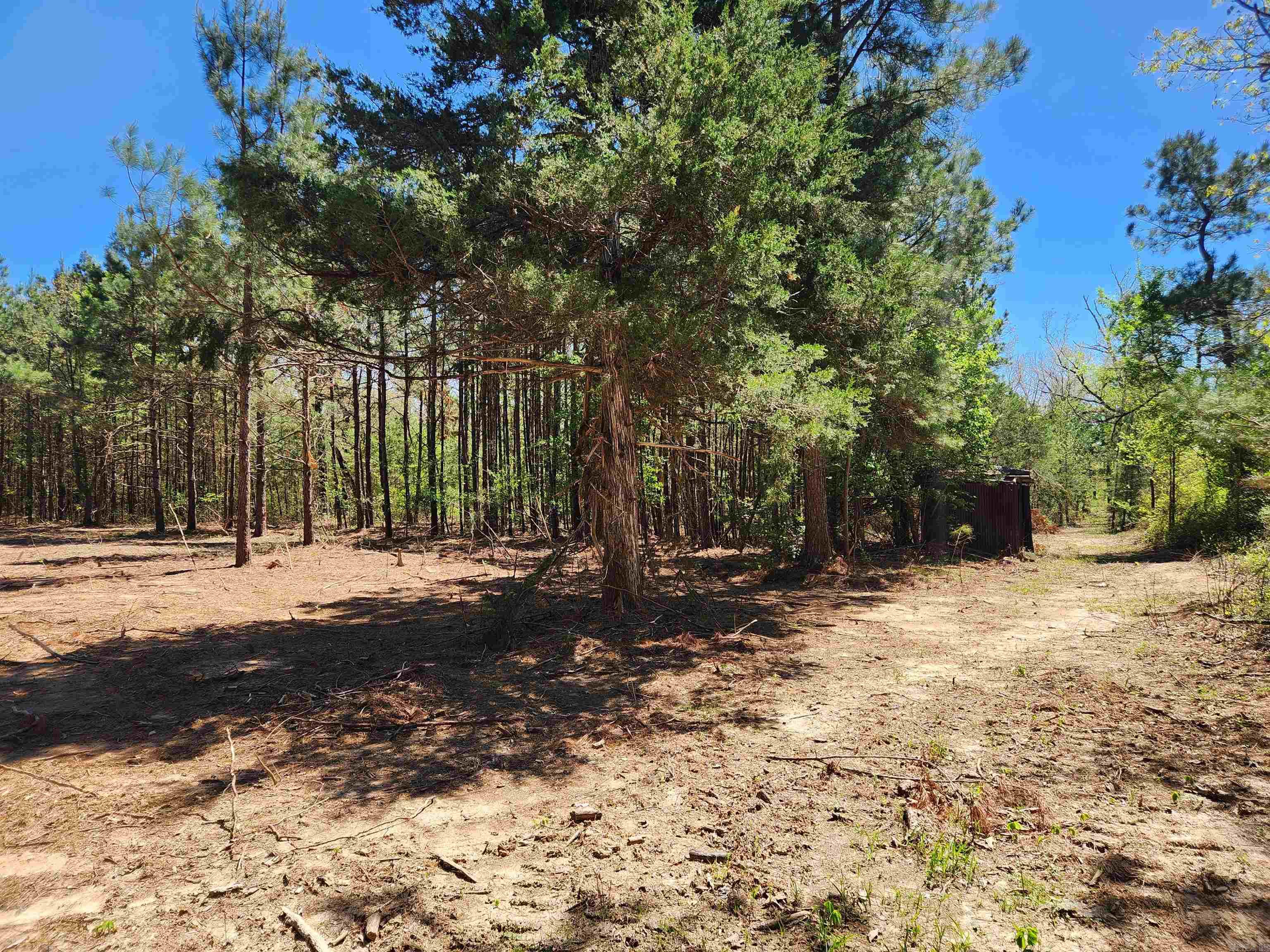 Metes & Bounds - Land