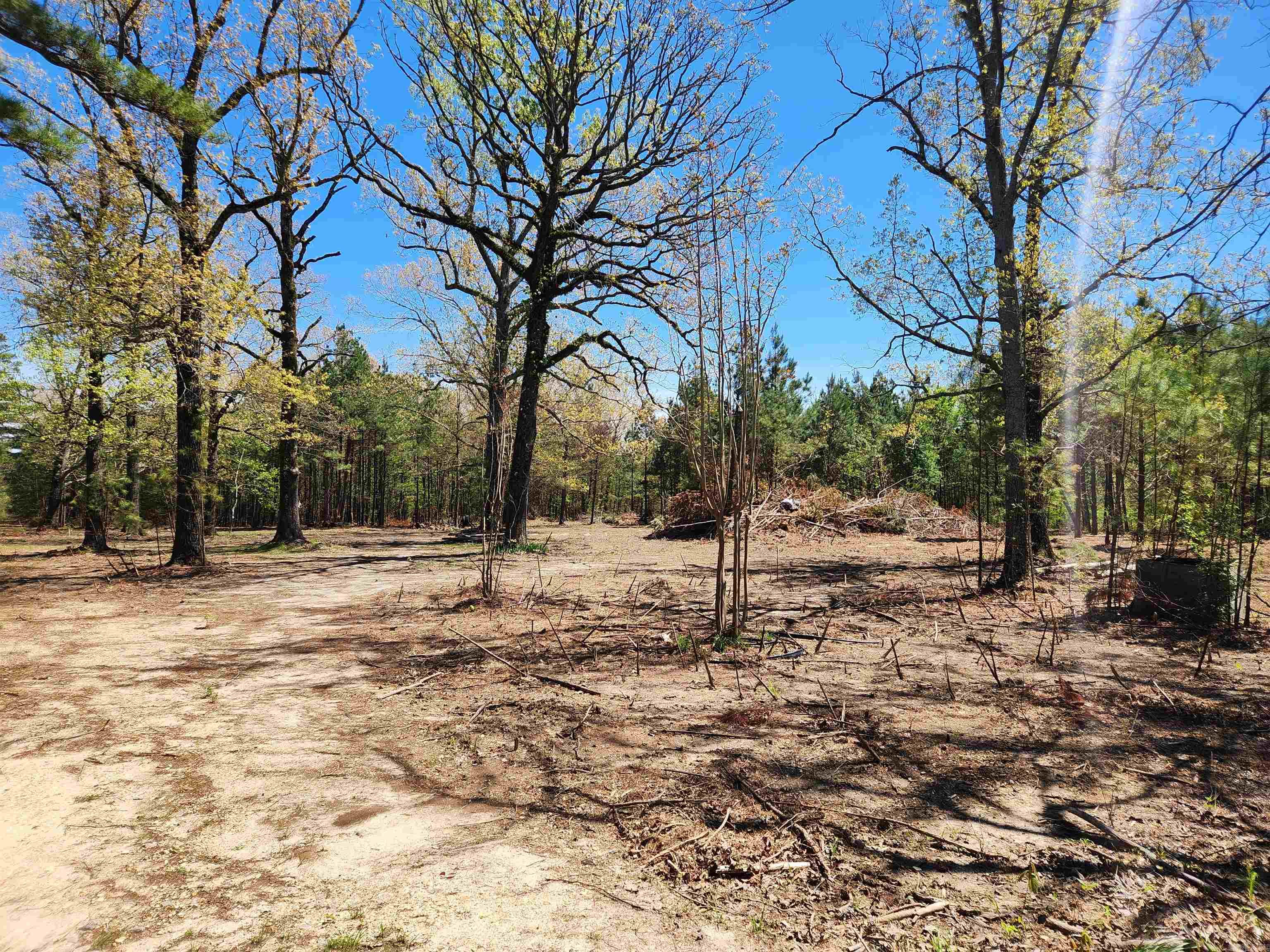 Metes & Bounds - Land