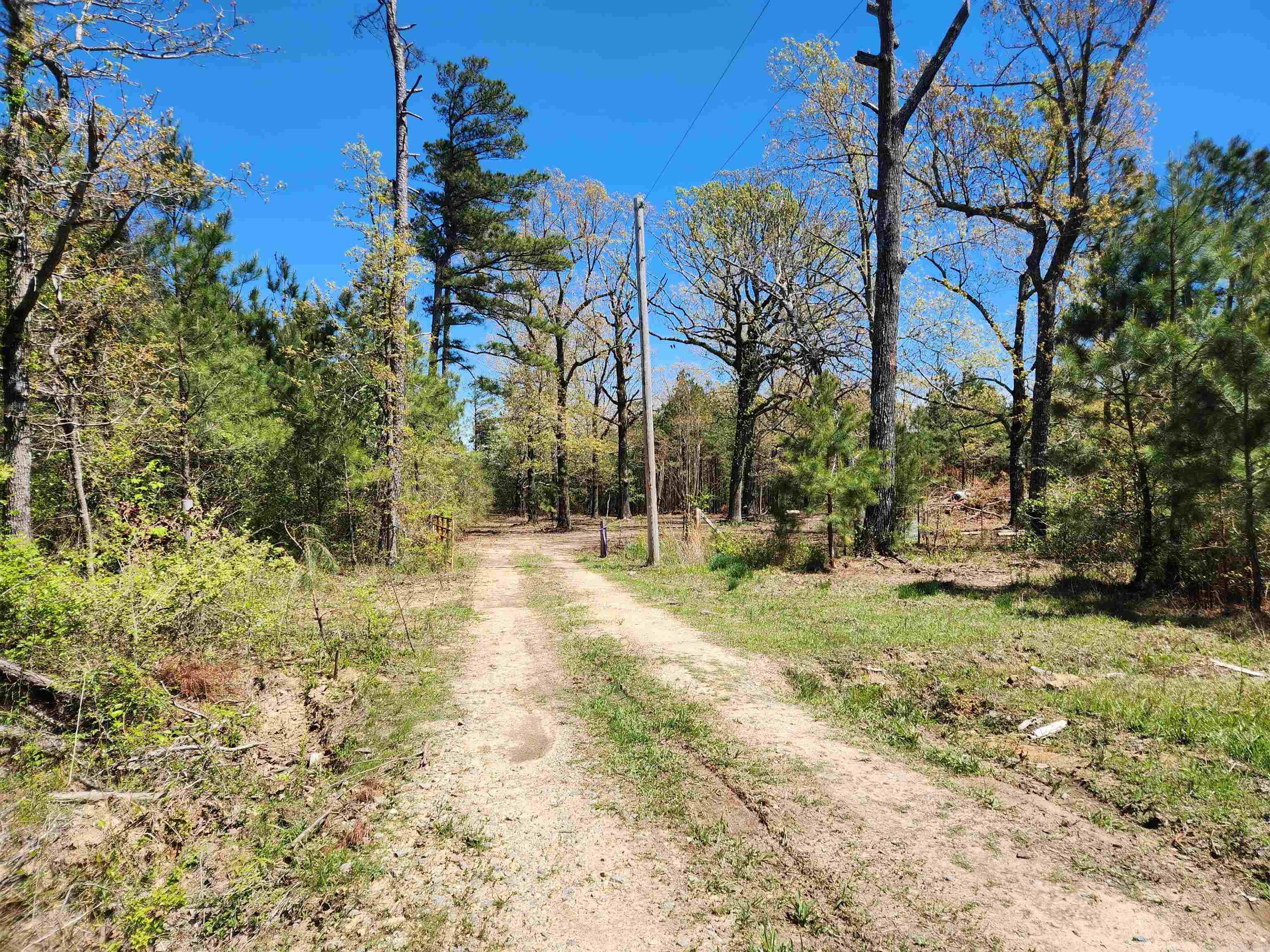 Metes & Bounds - Land