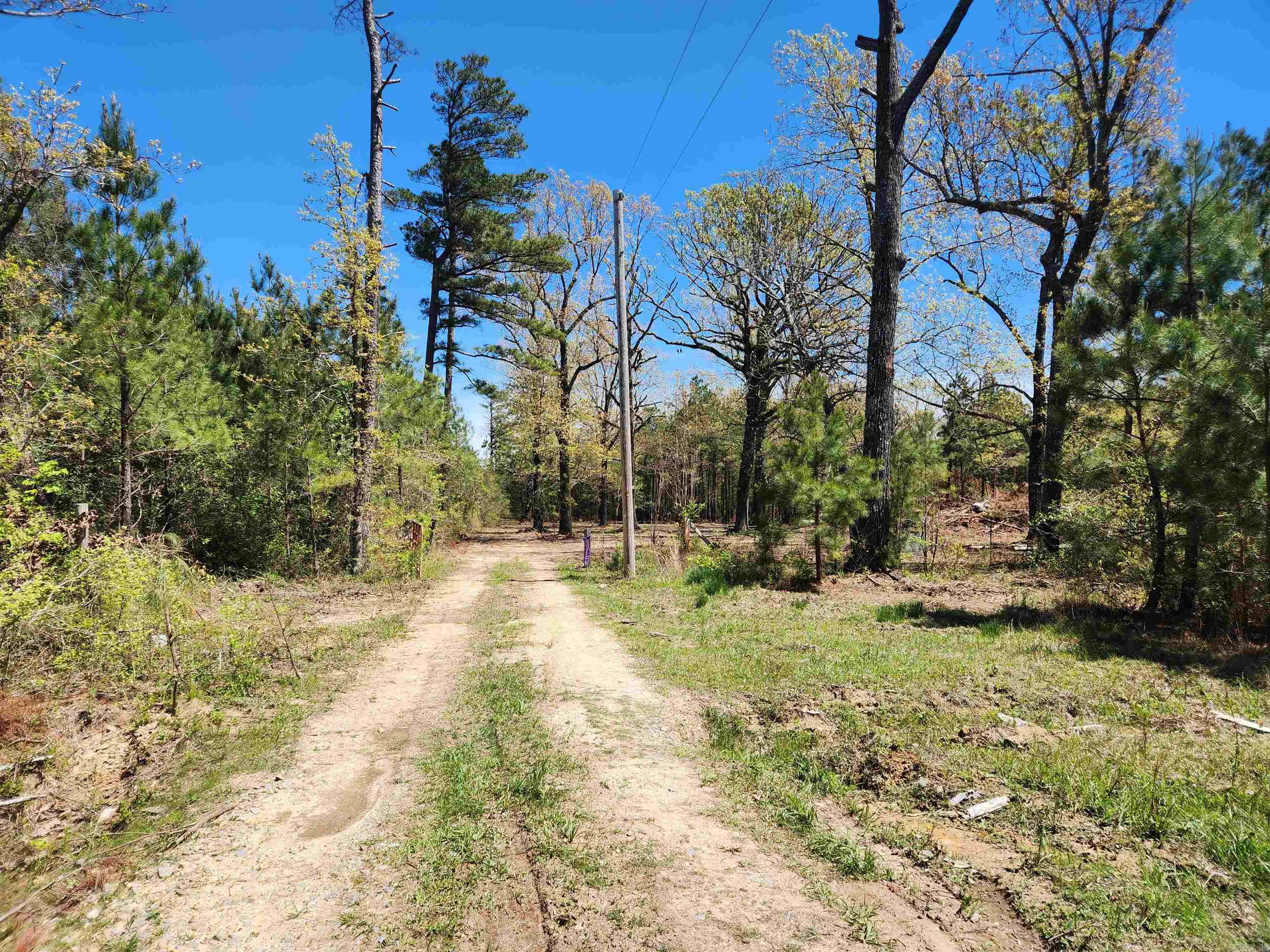 Metes & Bounds - Land