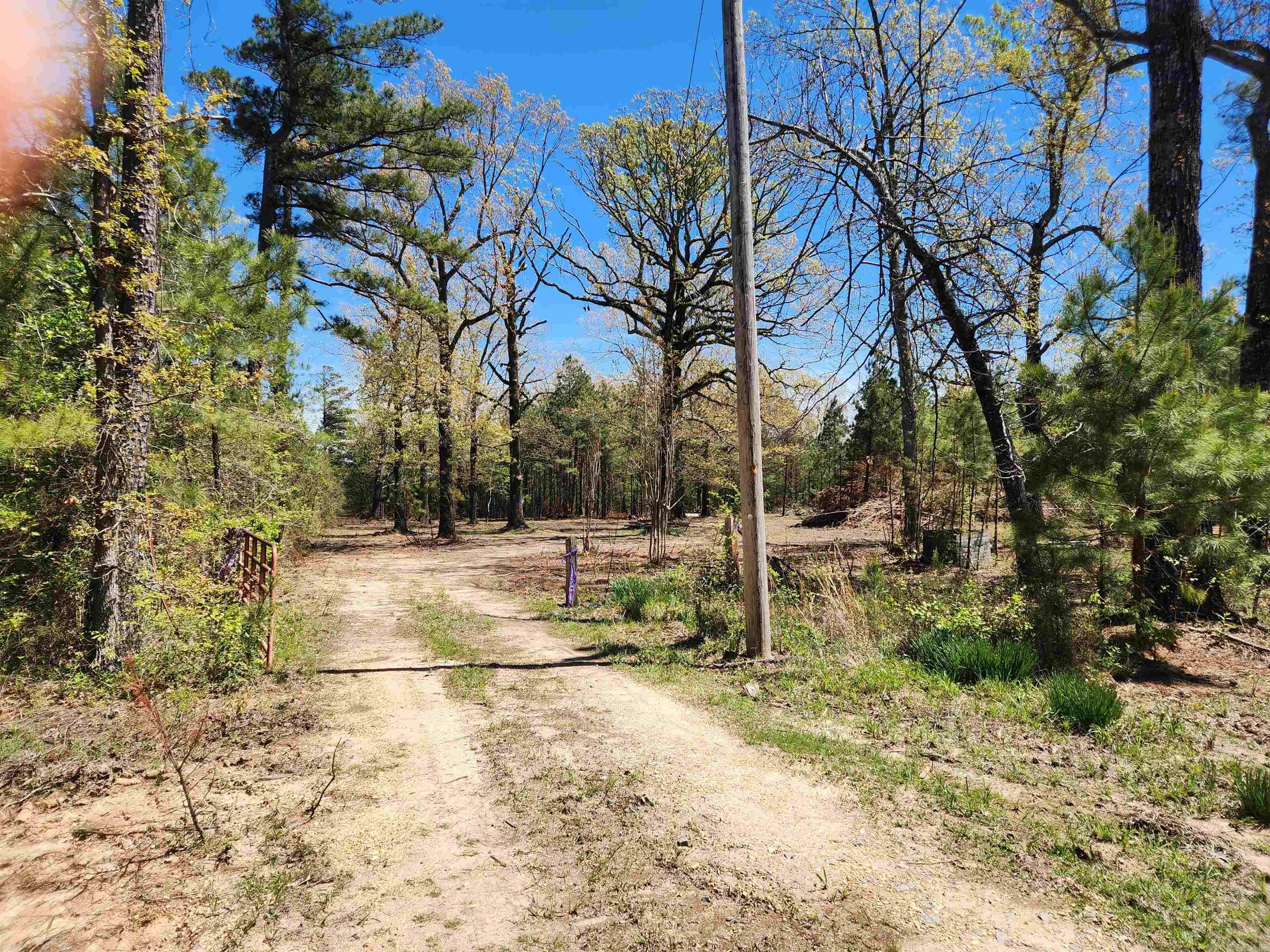 Metes & Bounds - Land