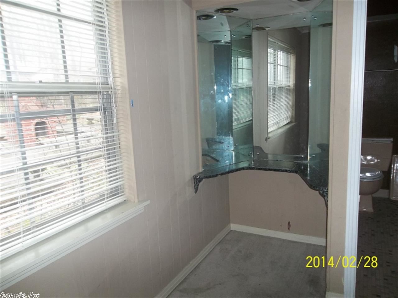 INDIAN HILLS - Residential