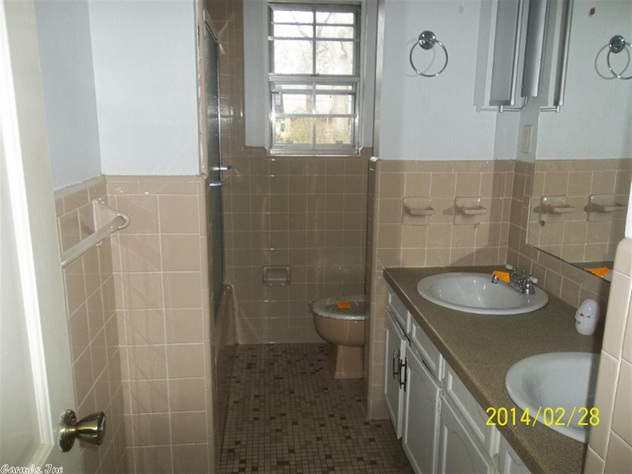 INDIAN HILLS - Residential