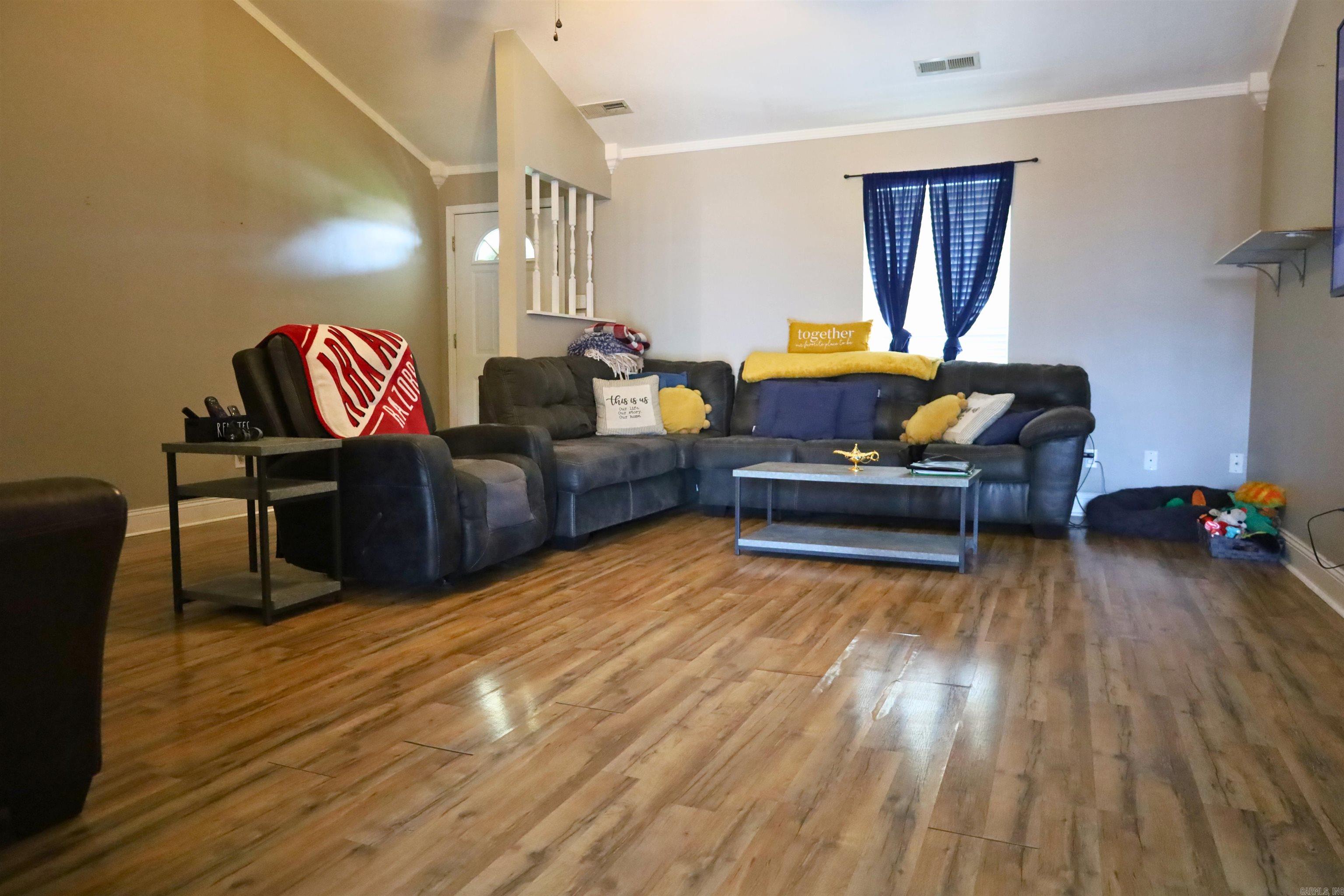 JULIE ANN SUB - Residential